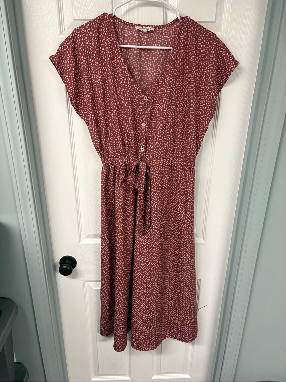 indulge Women’s Dusty Rose Floral Midi Dress with Button Front size LG